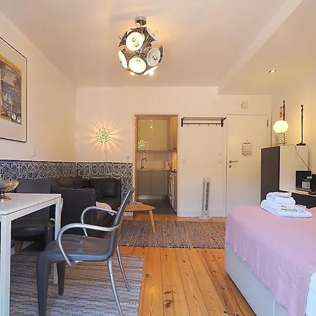 Aurora - Altstadt * ליסבון